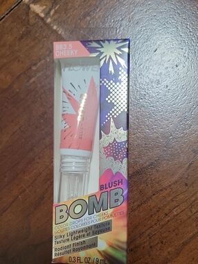 Blush bomb cheeky